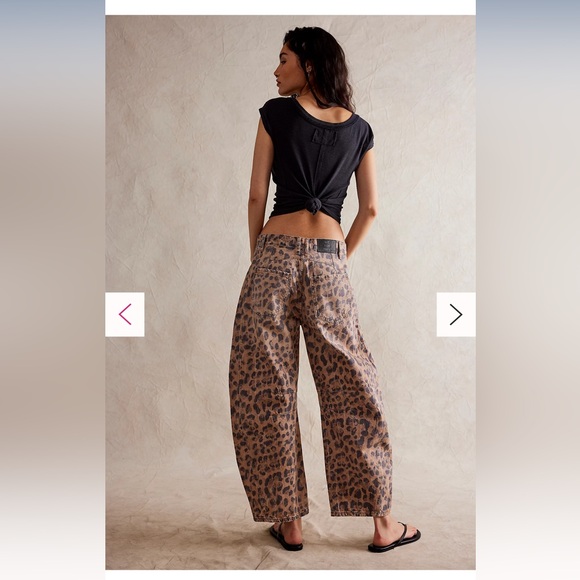 SOLD 🚨Free people printed / leopard barrel jeans size 27 SOLD OUT - Picture 2 of 4